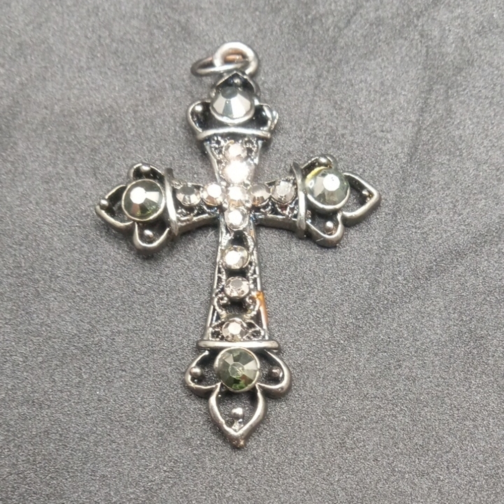Vintage Silver Rhinestone Cross Necklace